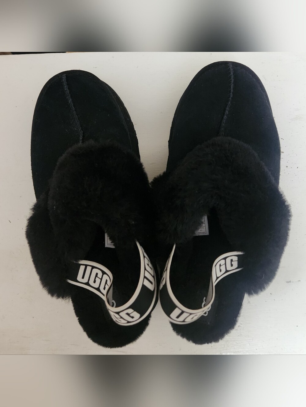 Black Platform UGGs with a 2” Platform - Picture 2 of 4